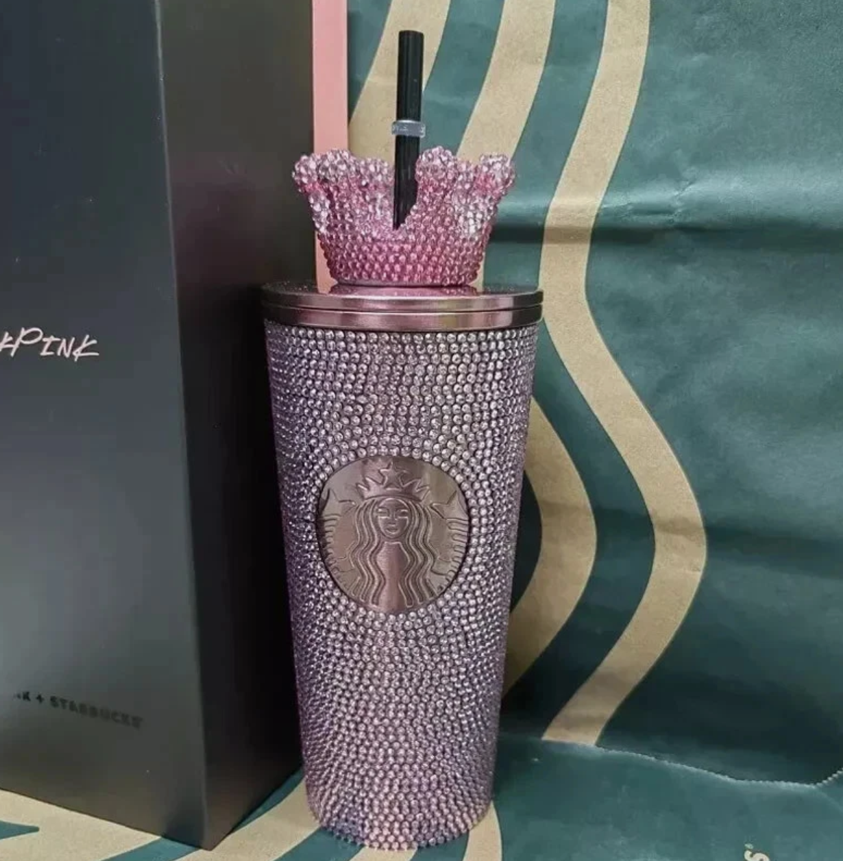 BLACKPINK Limited Edition Crystal Crown Tumbler – Pink Luxury Collector Release