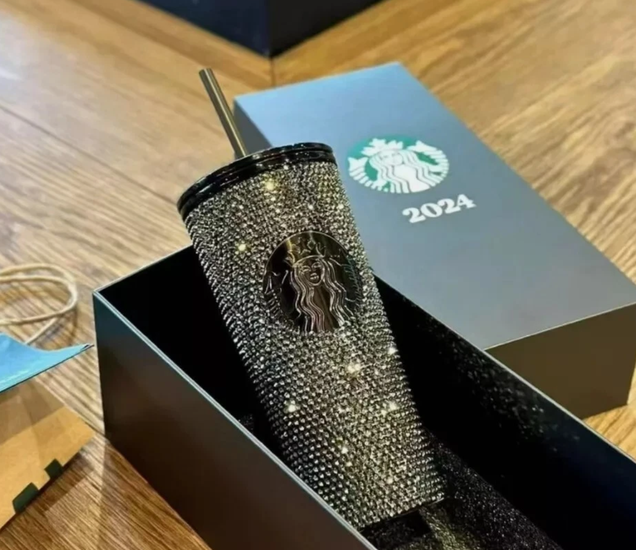 Starbucks 2024 Thailand Black Rhinestone Diamond Tumbler 16oz – Limited Edition TOGO Cold Cup